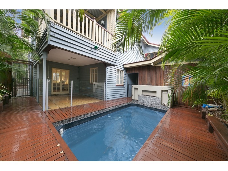 6 Lomond Terrace, East Brisbane QLD 4169