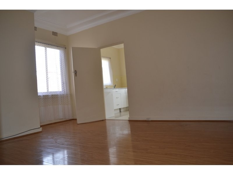 379 Pacific Highway, Asquith NSW 2077