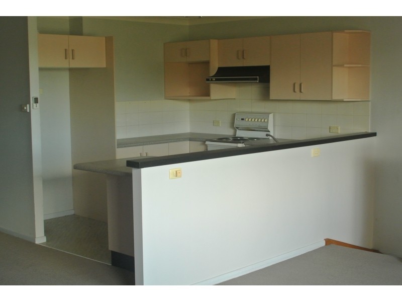 2/83 Evans Steet, Belmont NSW 2280