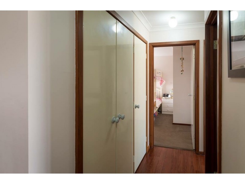 b/5 Gorst Court, Eaton WA 6232