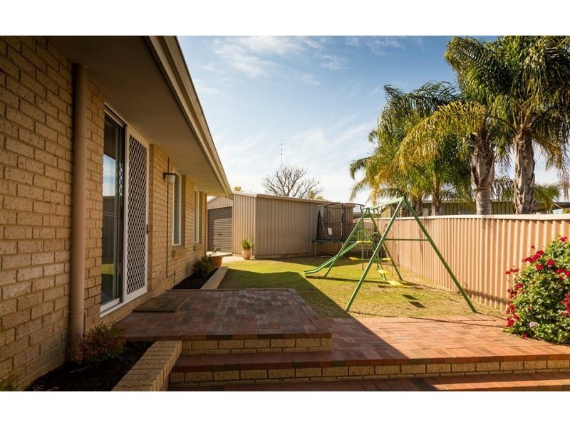 b/5 Gorst Court, Eaton WA 6232