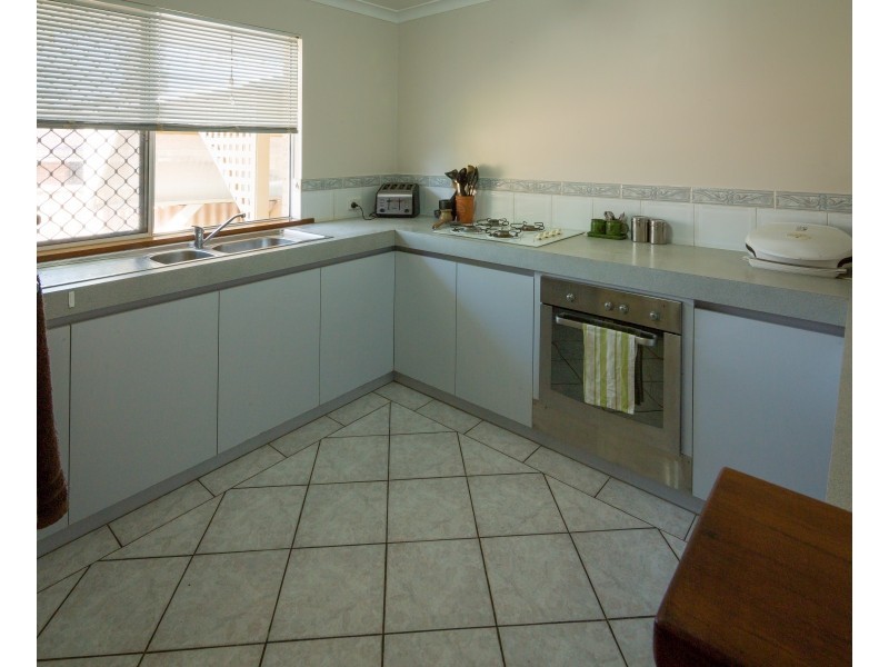 b/5 Gorst Court, Eaton WA 6232