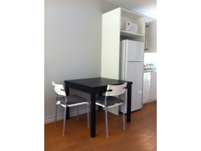 1/122 Ninth Avenue, Maylands WA 6051