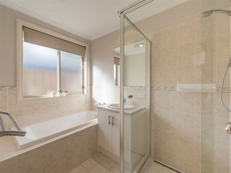 17 Beatty Avenue, Hillcrest SA 5086