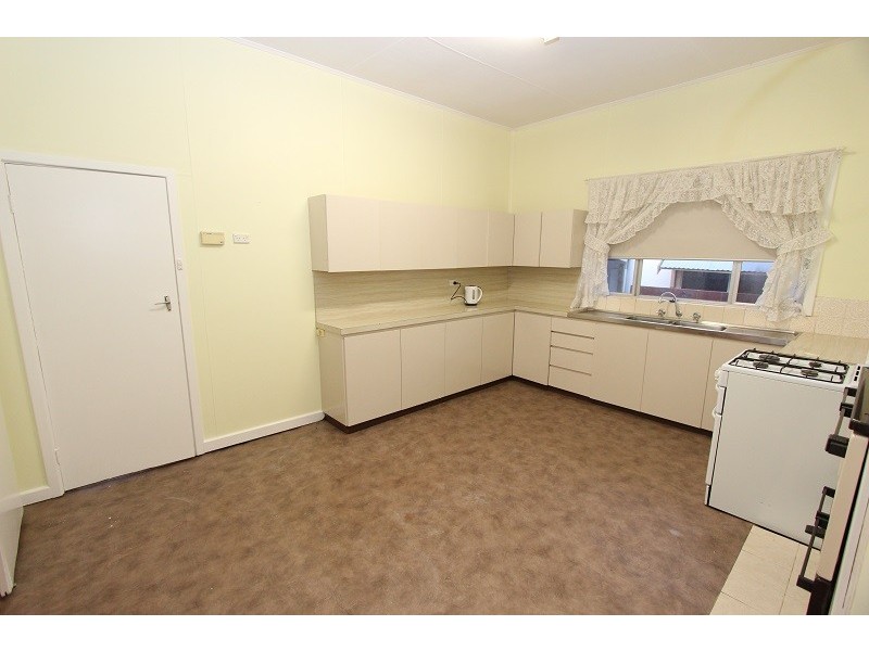 51 Ogden Street, Collie WA 6225