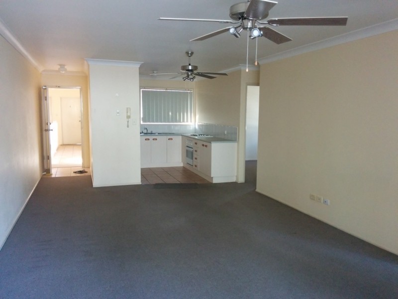 4/197 Juliette Street, Greenslopes QLD 4120