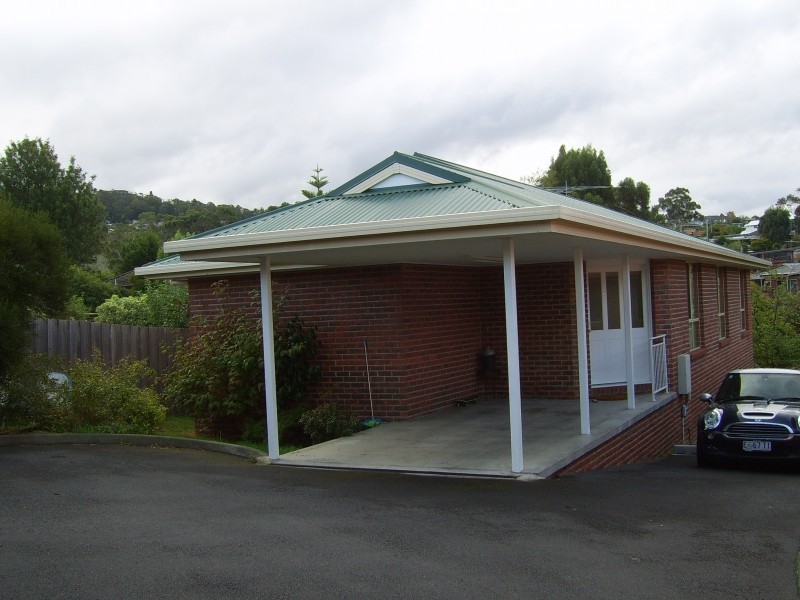 5/16 Pearsall Avenue, Blackmans Bay TAS 7052