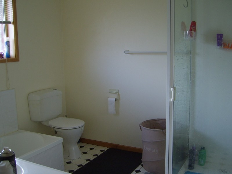 5/16 Pearsall Avenue, Blackmans Bay TAS 7052