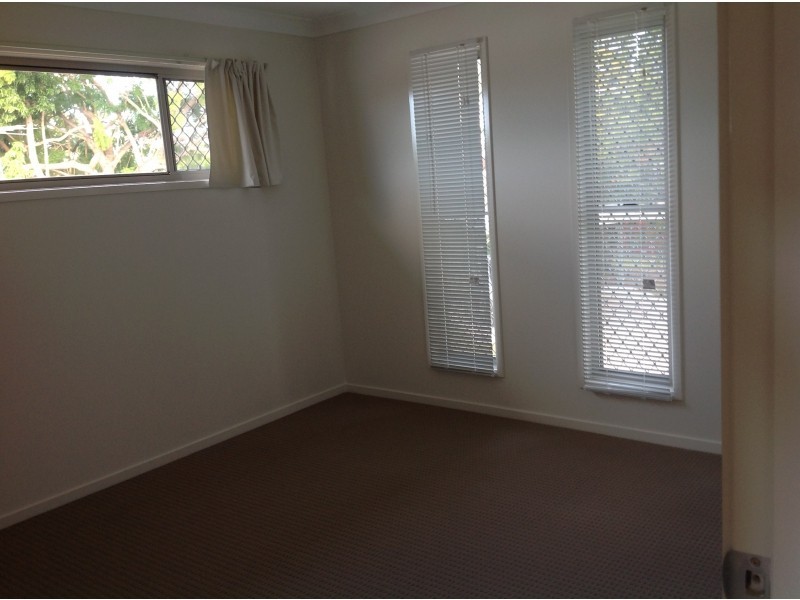 22 Randall Road, Wynnum West QLD 4178