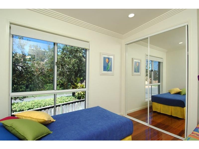 11 Lavarack Road, Mermaid Beach QLD 4218
