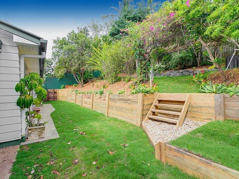 3 Nerine Street, Kingston QLD 4114