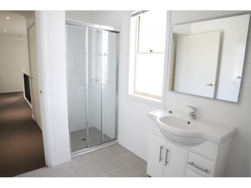 1/13-15 Atchison Road, Macquarie Fields NSW 2564