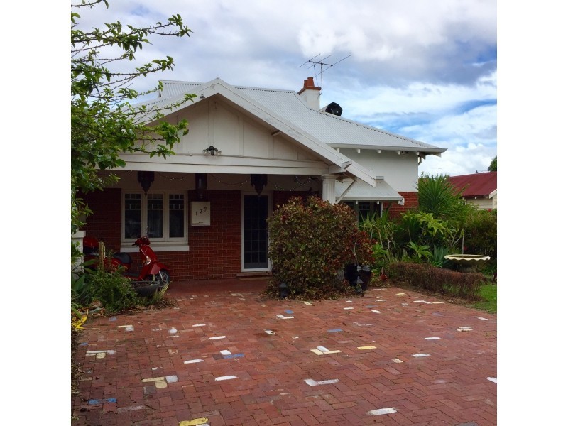 129 Stuart Street, Inglewood WA 6052