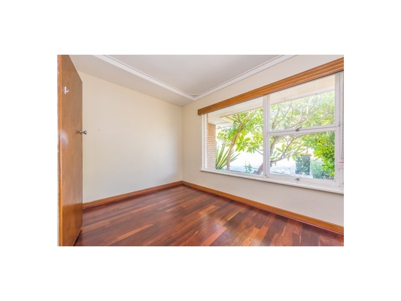 71 Doolette Street, Spearwood WA 6163