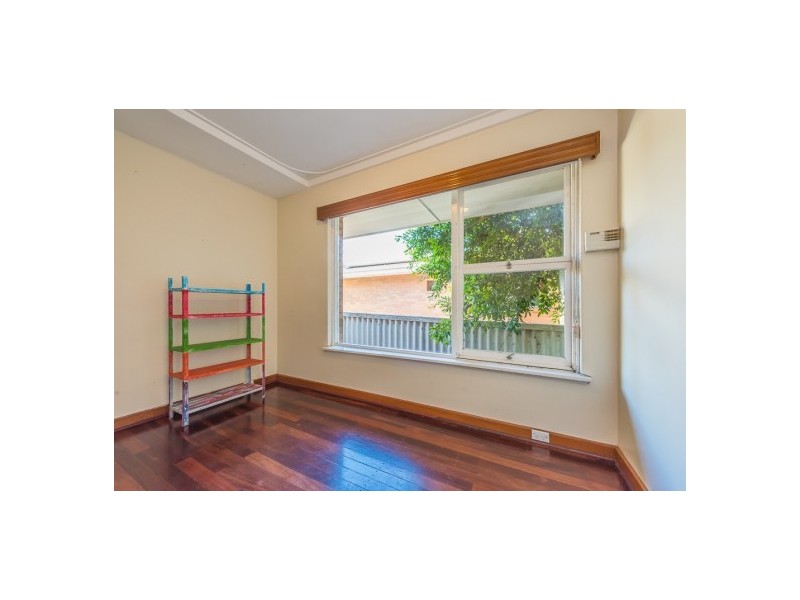 71 Doolette Street, Spearwood WA 6163