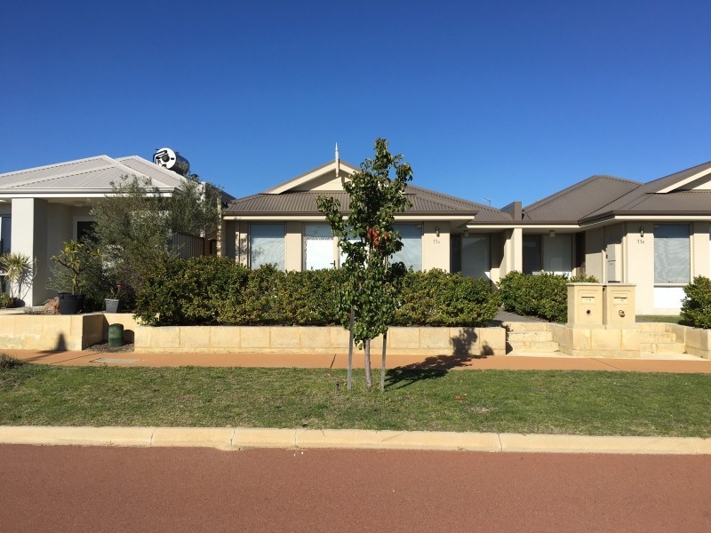 11a Teocote Crescent, Aubin Grove WA 6164