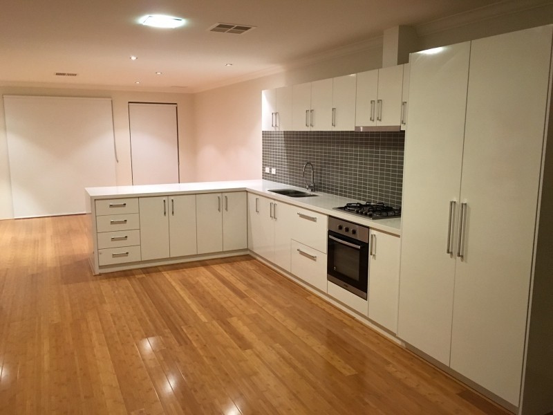 11a Teocote Crescent, Aubin Grove WA 6164