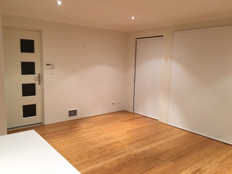 11a Teocote Crescent, Aubin Grove WA 6164