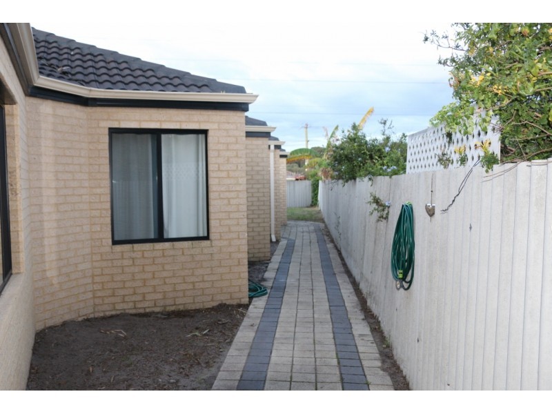34a Pilkington Circus, Beechboro WA 6063