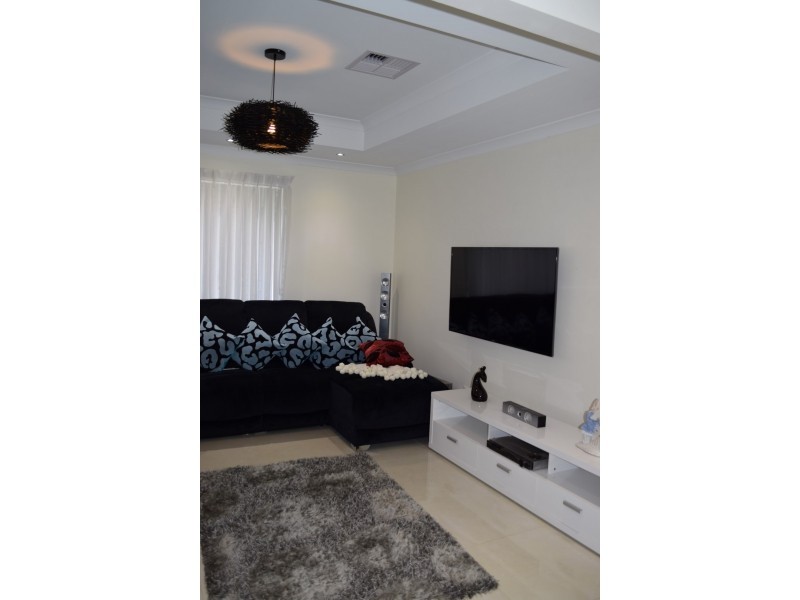 516 Balfour Street, Southern River WA 6110