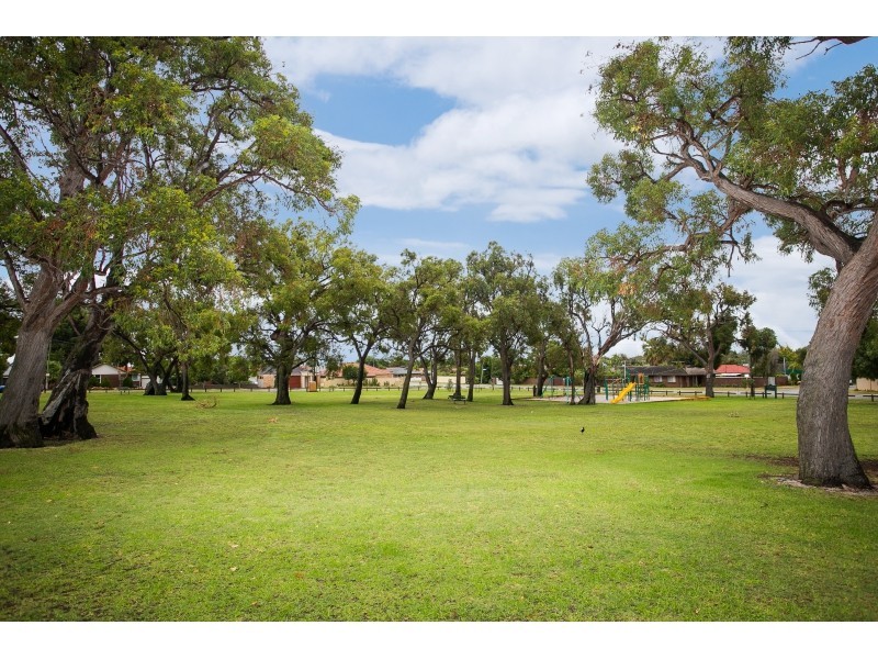 6 Newick Street, Balga WA 6061