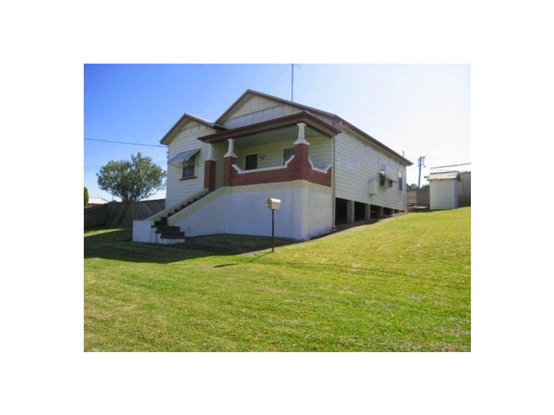 40 Bousfield Street, Wallsend NSW 2287