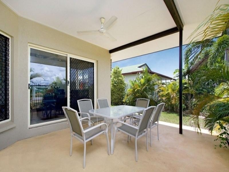 2/16 Gillon Court, Bakewell NT 0832