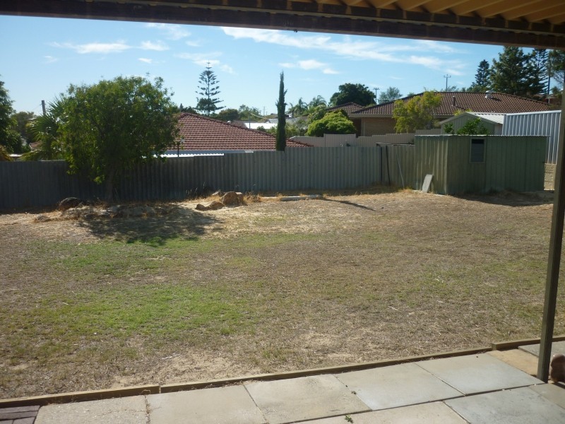 7 Roamer Street, Heathridge WA 6027