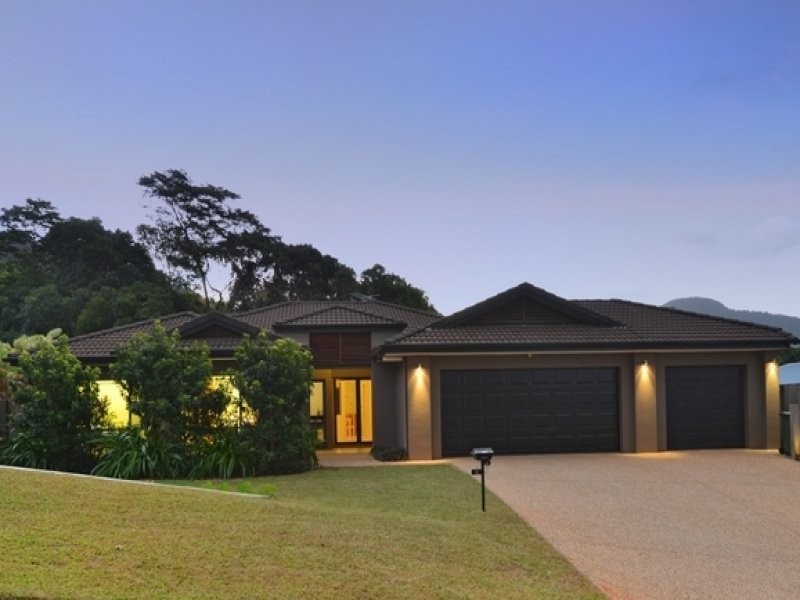 6 Turpentine Street, Redlynch QLD 4870