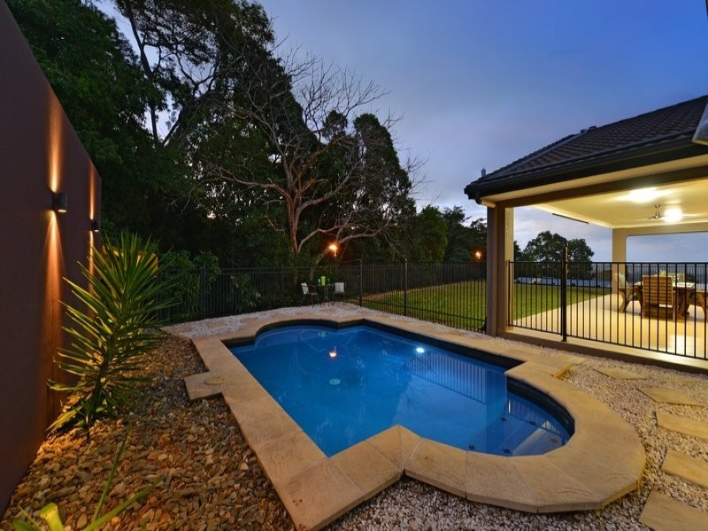 6 Turpentine Street, Redlynch QLD 4870