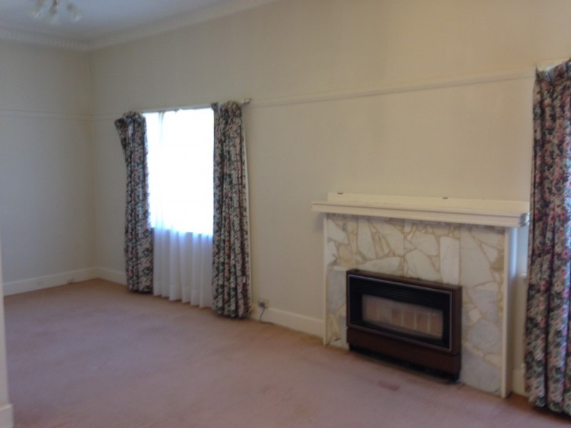 11 Price Street, Essendon VIC 3040