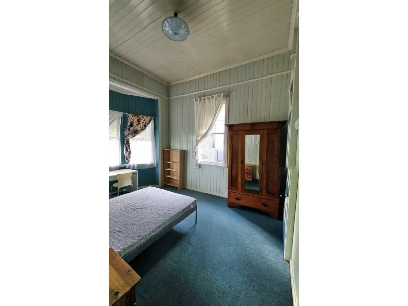 2/38 Lockhart Street, Woolloongabba QLD 4102