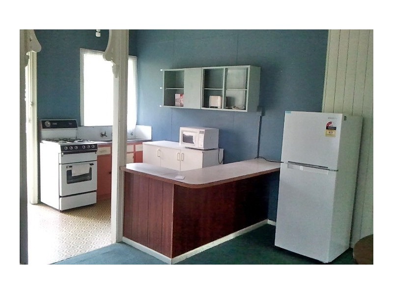 2/38 Lockhart Street, Woolloongabba QLD 4102