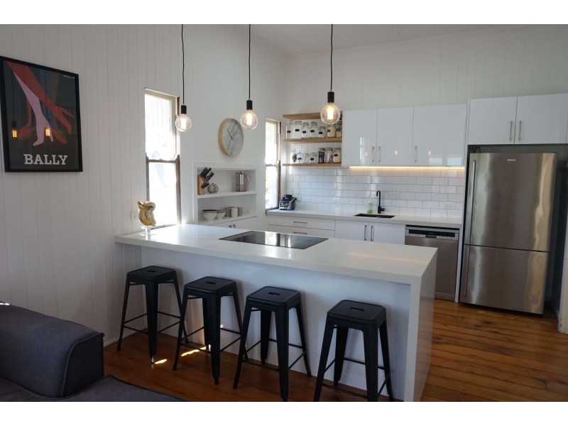 623 Old Cleveland Road, Camp Hill QLD 4152