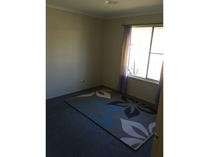 19 Des Arts Place, Wulkuraka QLD 4305