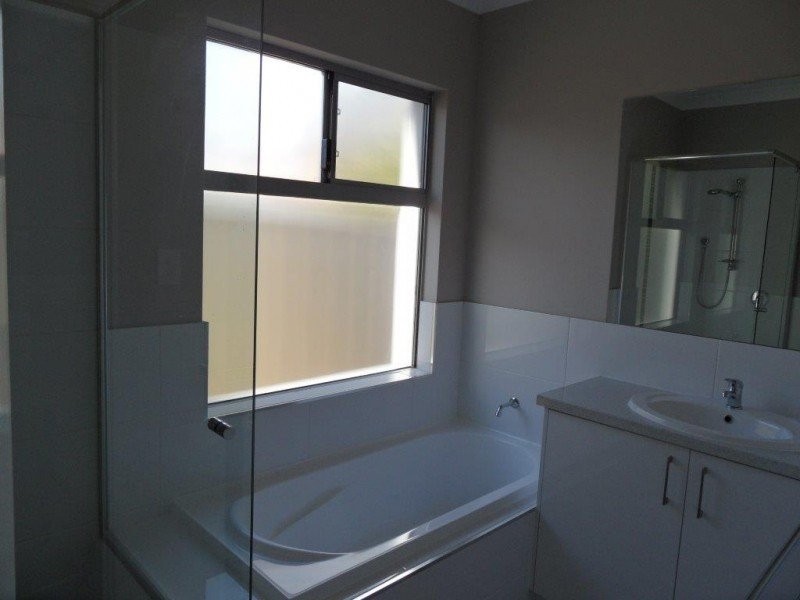 B/13 Jacqueline Street, Bayswater WA 6053