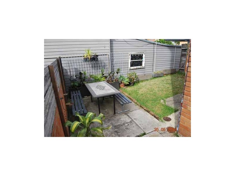 1/4 Charlotte Ave, Marrickville NSW 2204