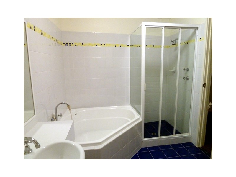 10/25 Groves Avenue, Attadale WA 6156