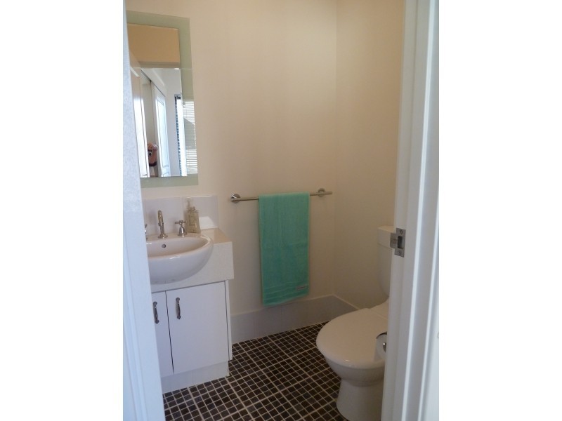 10/25 Groves Avenue, Attadale WA 6156