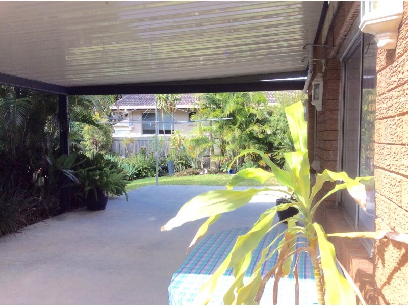 10 Laver Street, Macgregor QLD 4109