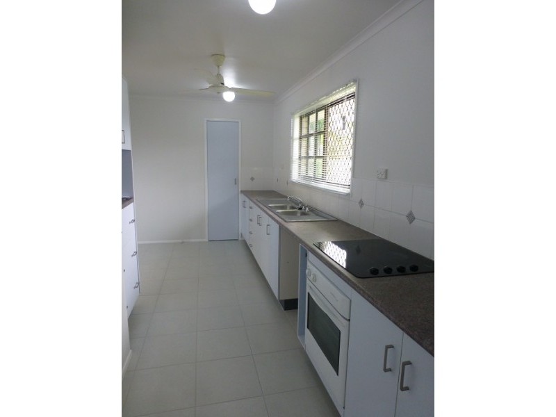 9 Bligh Street, Kirwan QLD 4817