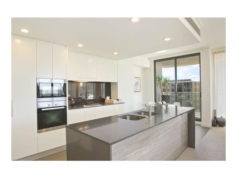 401/17 Shoreline Drive, Rhodes NSW 2138