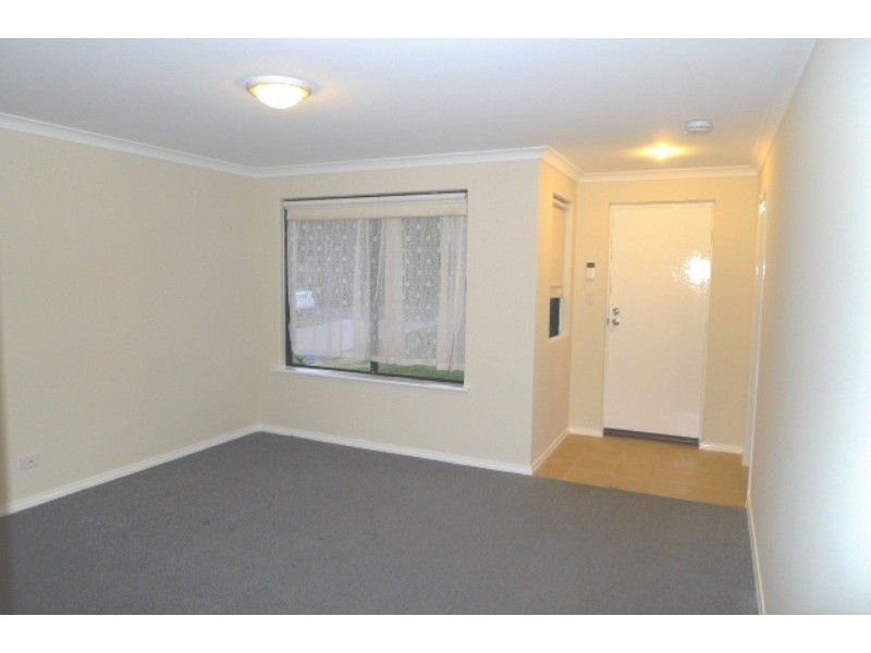 2/33 Nottingham Street, East Victoria Park WA 6101