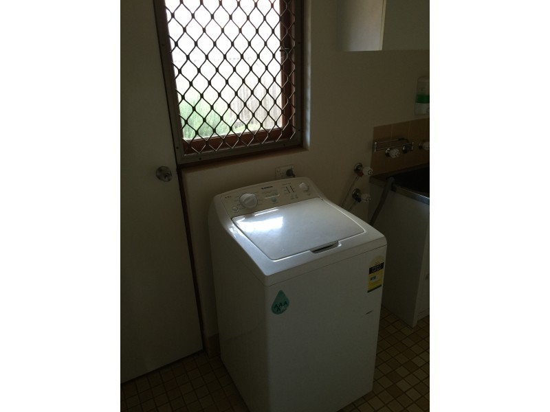 9/6 School Street, Kalamunda WA 6076