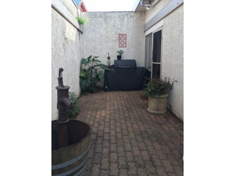 4B Lymington Street, Glenelg SA 5045