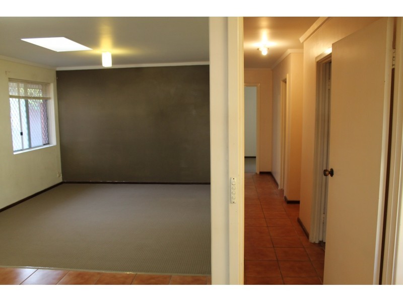 31 Bournemouth Parade, Trigg WA 6029