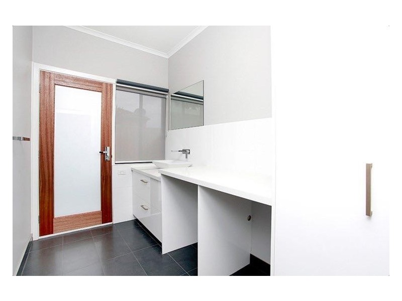 2/2 Wimborne Avenue, Chelsea VIC 3196