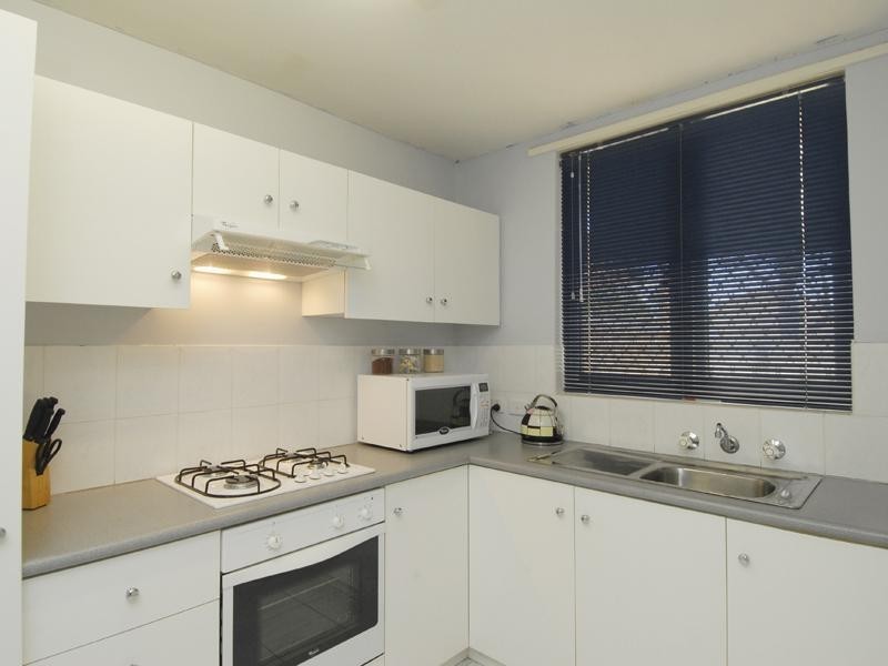 3/32 Pointer Way, Girrawheen WA 6064