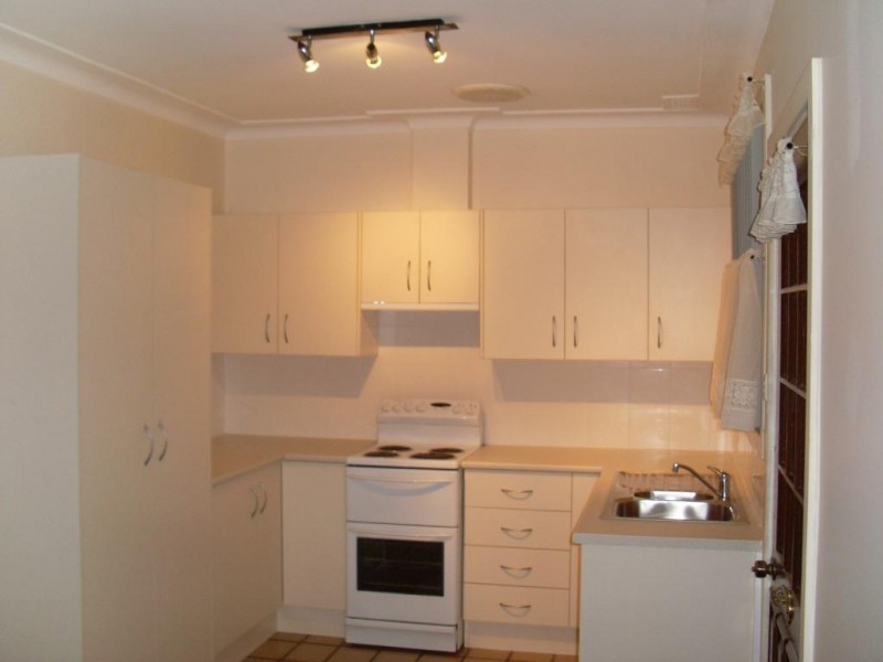 11 Middle Street, Cardiff South NSW 2285