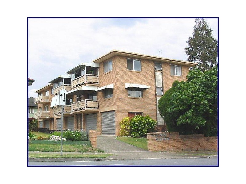 4/209 Juliette Street, Greenslopes QLD 4120